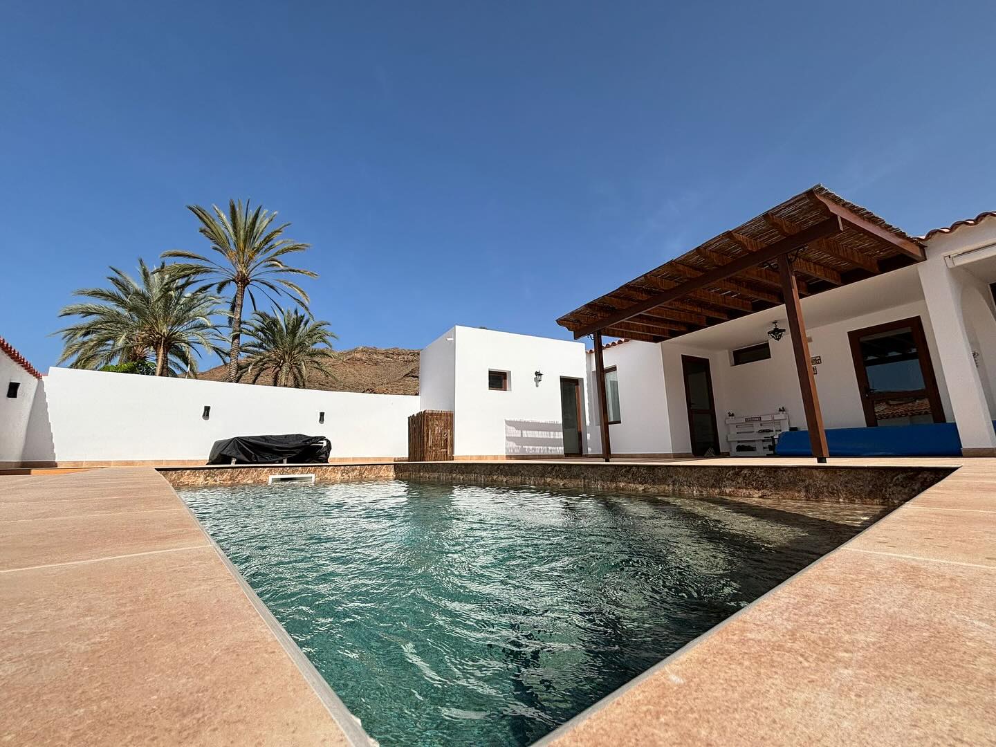 Husrenovering med pool på Gran Canaria utförd av Kvalitetsbygg
